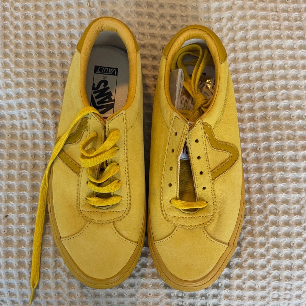 Brand New Vans Mustard Yellow Lace-Up Sneakers